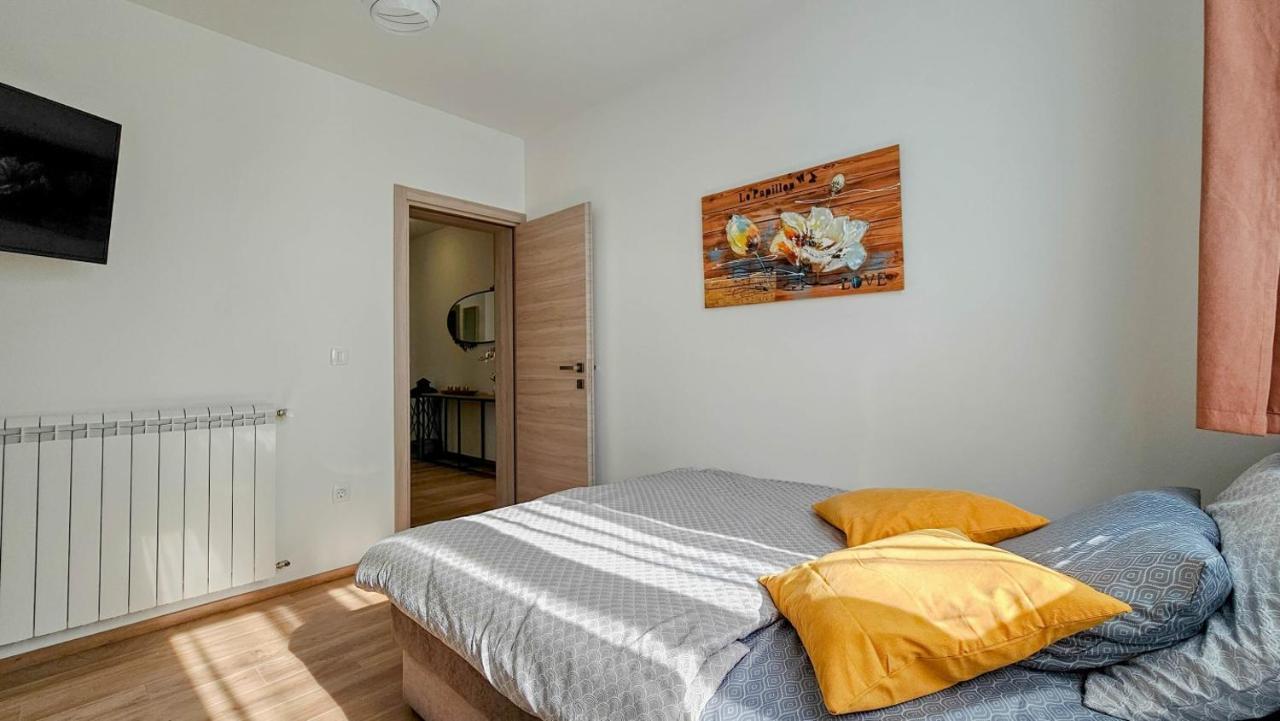 Vila Casa Gojtan Karigador Exteriér fotografie