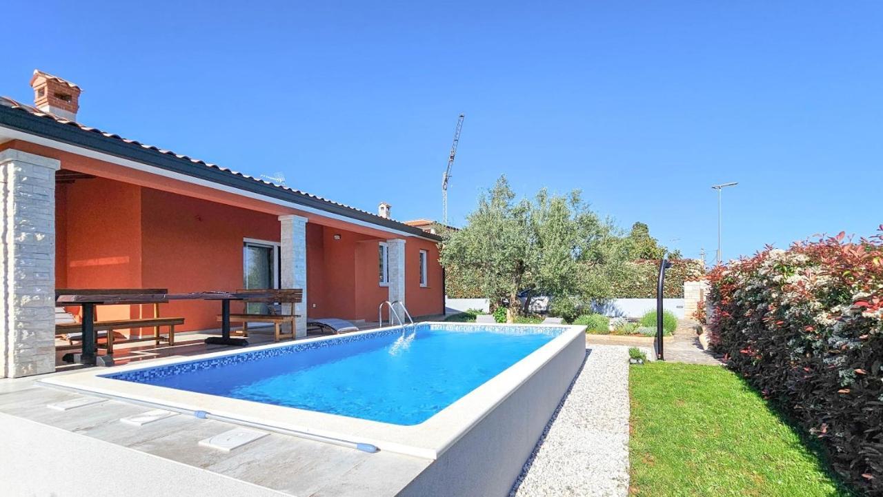 Vila Casa Gojtan Karigador Exteriér fotografie