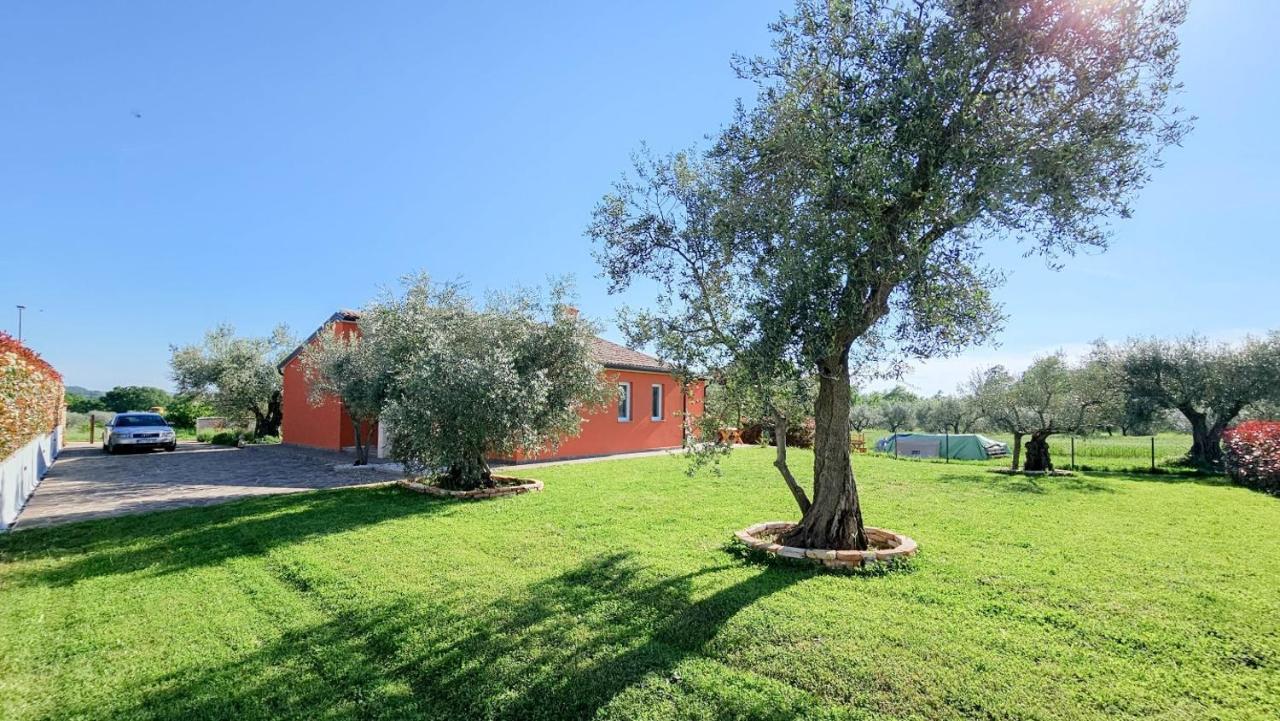 Vila Casa Gojtan Karigador Exteriér fotografie